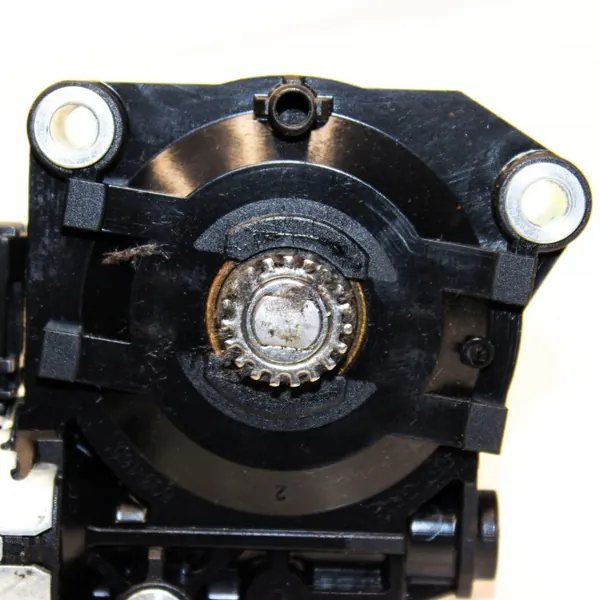 BMW Schiebedachmotor OEM 7424804 - Gebraucht image 4