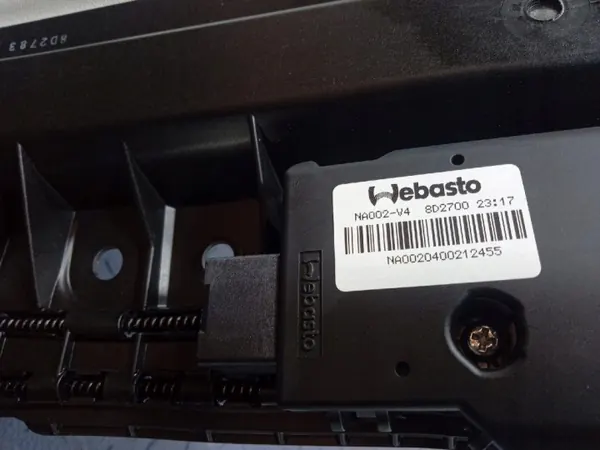 Infiniti Q50 Schiebedach OEM Ambit-968321- Gebraucht image 4