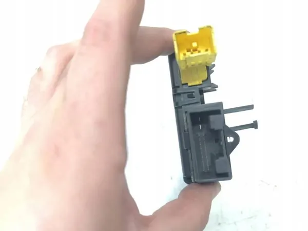 Ohjauskulma-anturi OEM 1K0953549AE Skodalle image 3