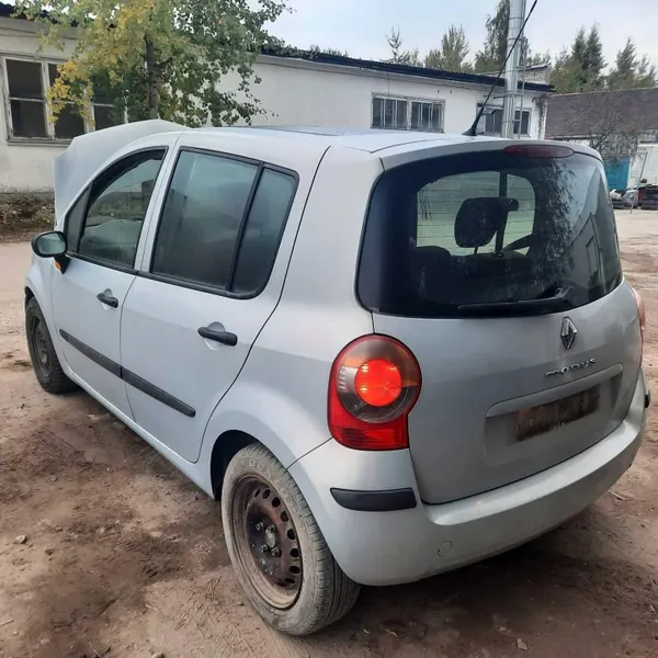 Pakoputken keräin OEM 2686565 Renault Modus 2005 image 8