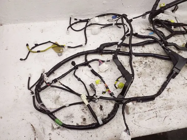 Bedrading Lexus ES 300h 2021 OEM 828173T380 image 7