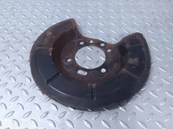 Jarrulevynsuoja OEM 31317538 Oikea taka Volvo V40 image 3
