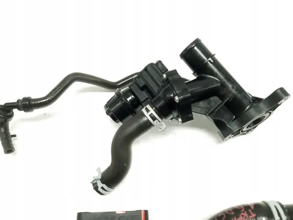 Boîtier de thermostat Renault OE OEM 110615482R image 5