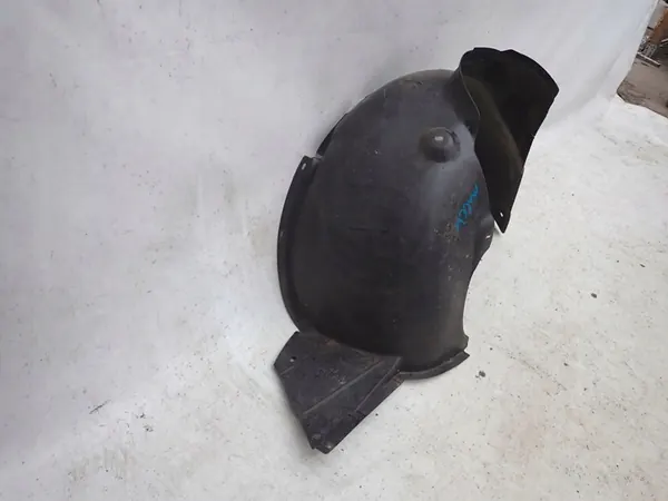 VW FOX 5Z0 05- Front Right Wheel Arch image 2