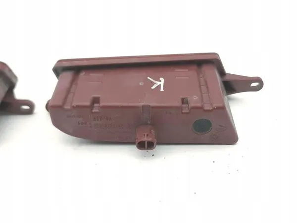 Mercedes-Benz CLS achter mistlamp OEM A2189060200 image 4