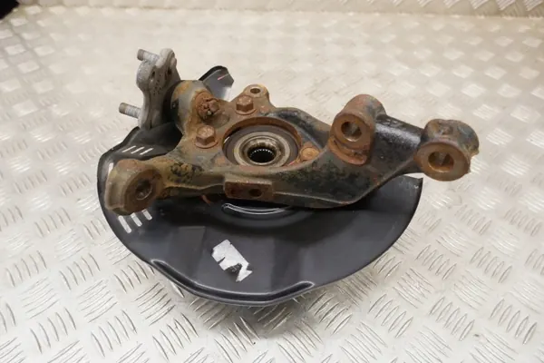 Toyota C-HR etupyörän navan OEM 43211F4010 image 7