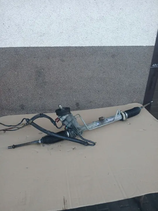 Gebruikte Skoda OE hoofdremcilinder OEM MAGLOWNICA TRW image 2
