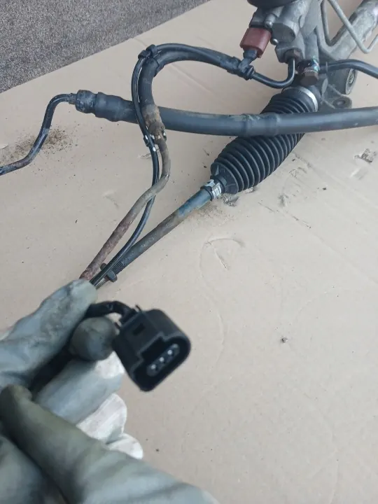 Gebruikte Skoda OE hoofdremcilinder OEM MAGLOWNICA TRW image 3