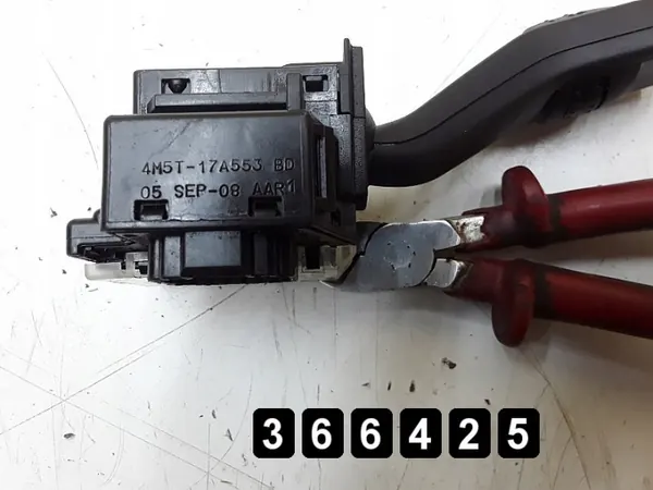 Commutateur Ford Focus OEM AM-366425 - Pièce d'Occasion image 5