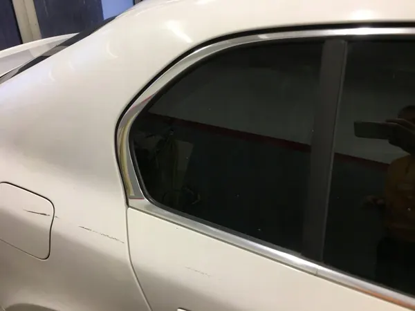 SKODA SUPERB 2 2008-2012 Türscheibe Vorne/Hinten image 7