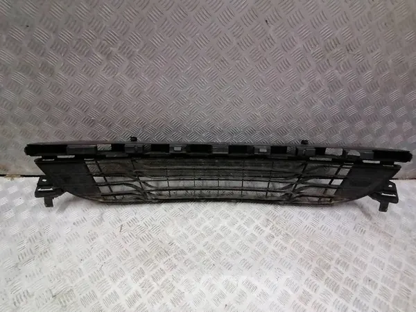 Griglia Paraurti Anteriore Renault Megane III 622540001R image 4