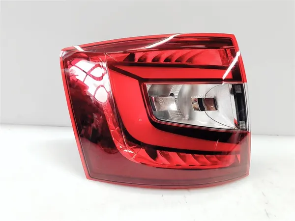SKODA OCTAVIA III KOMBI LIFT Luz Trasera LED Izquierda image 3