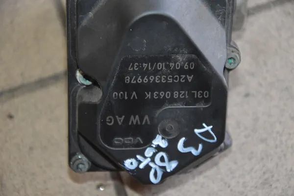 Corpo de borboleta Audi VW Skoda 2.0 TDI image 2