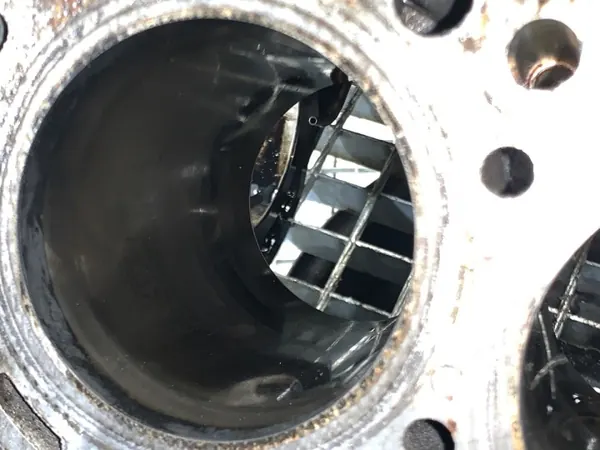 Motorblok OEM R6421900 Mercedes W218 3.0L image 4