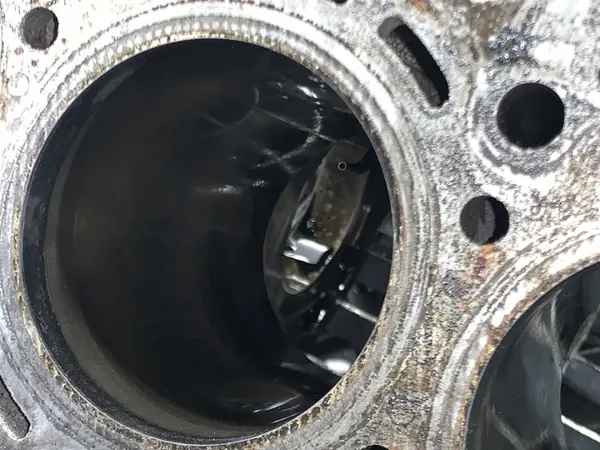Motorblok OEM R6421900 Mercedes W218 3.0L image 5