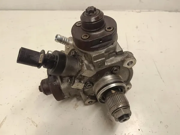 Kraftstoffpumpe VW Audi 3.0 TDI CDU 0445010683 image 3