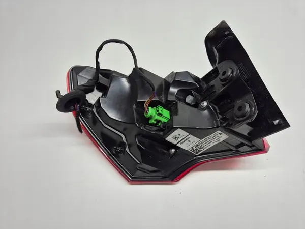 AUDI Q3 II Lámpara Trasera Derecha LED Original 83A945092 image 2