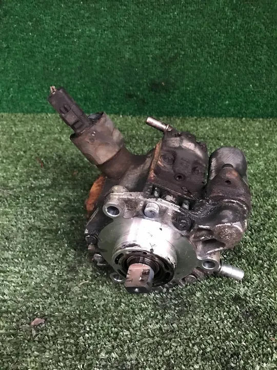 Citroen 2.0 HDI TDCI Brandstofpomp OE 9685704880 image 4