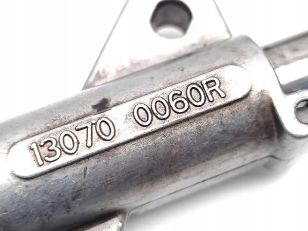 Mercedes-Benz E-Class Timing Chain E 250 D Diesel 1993 image 6