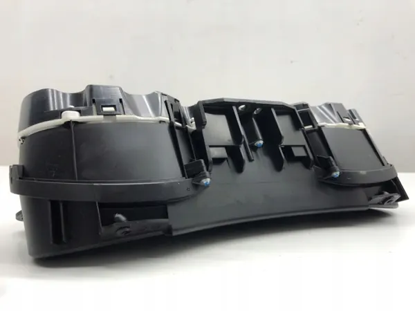 Snelheidsmeter Audi A4 B8 OEM 8K0920900C 07-15 - Dashboard image 4