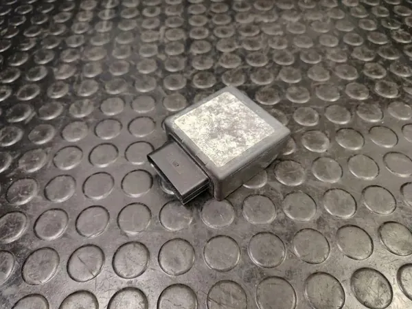 2013 Skoda Octavia Mk3 Contrôleur de pompe à carburant 5Q0906121D image 1