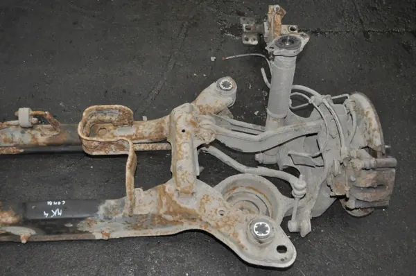 OEM 417987 Travesaño Suspensión Trasera Ford Mondeo image 3