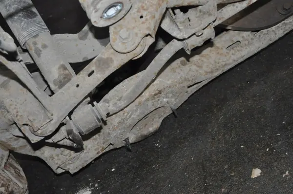 OEM 417987 Travesaño Suspensión Trasera Ford Mondeo image 8