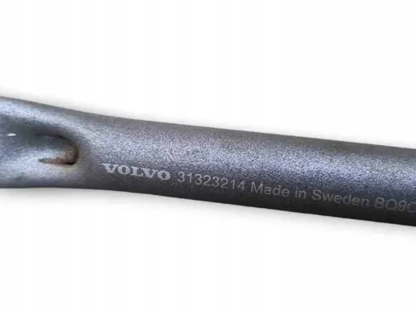 Volvo motorrumsdelar OEM 31323214 - Begagnad image 3