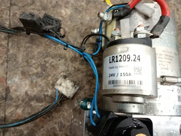 Gebruikte Mercedes elektromotor OEM 11.216.164 image 3