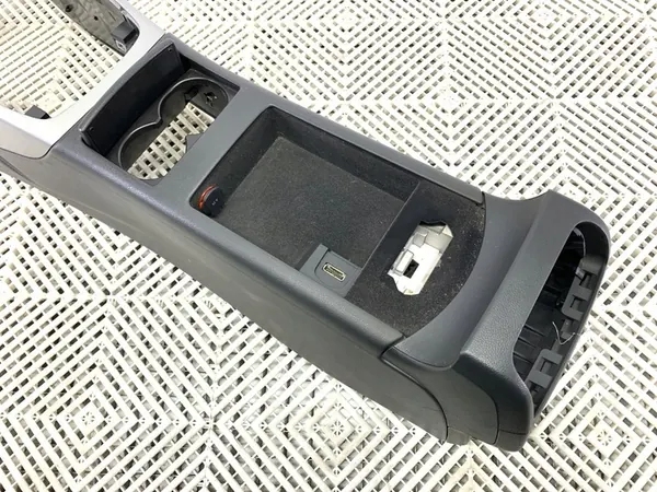 Túnel central AUDI A6 C7 10-18 4G0863244A image 3