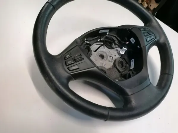 Volante de couro multifuncional BMW 1 F21 F20 2014 image 3