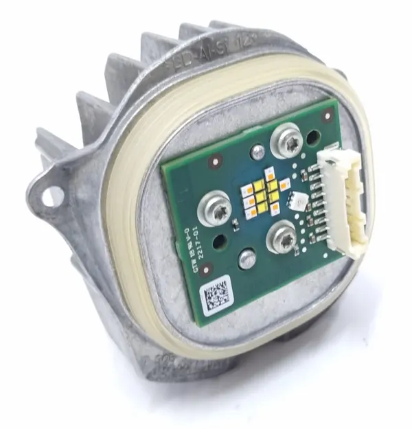 Höger LED-modul Mercedes GLA X156 OEM 1305715307 image 7
