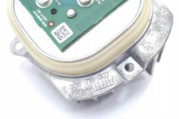 Höger LED-modul Mercedes GLA X156 OEM 1305715307 image 9