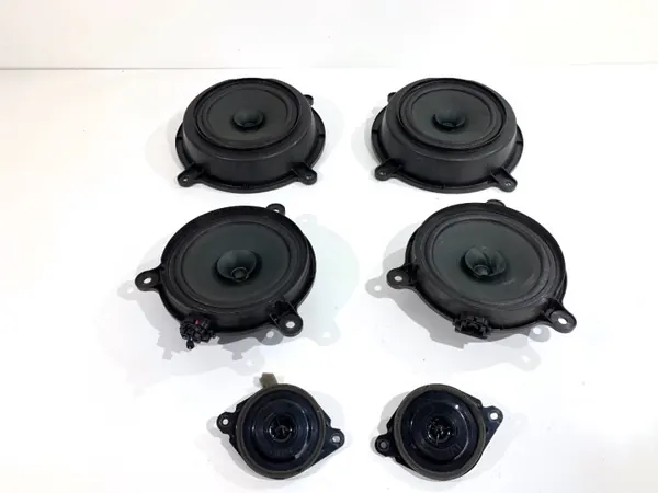 OEM BHN966960 Kaiuttimet Mazda 3 Sedanille image 2