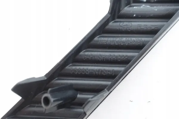 OEM 86668-N7SA0 Etu oikea lista - Hyundai Tucson image 5