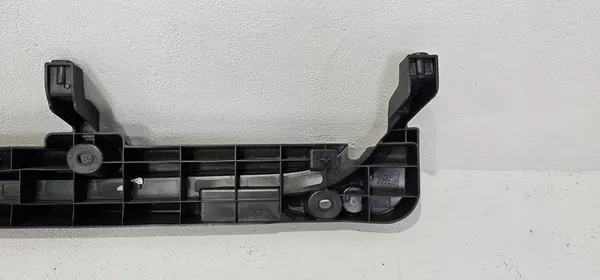 Deslizamento de montagem do para-choque traseiro Renault Captur image 8