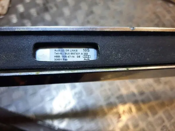 Poignée arrière gauche OEM 8U0860021A pour Audi image 5
