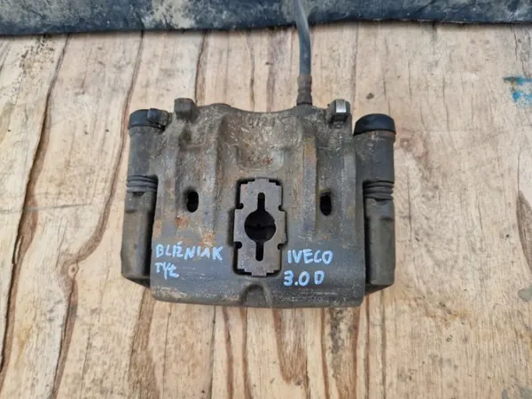 OEM ZACISK TYŁ JARZMO BLIŹNIAK IVECO Daily III 99-06 image 2