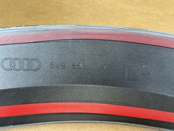 OEM WEWEEW 8W9853717 Fram Vänster Stänkskärm Audi A4 image 10