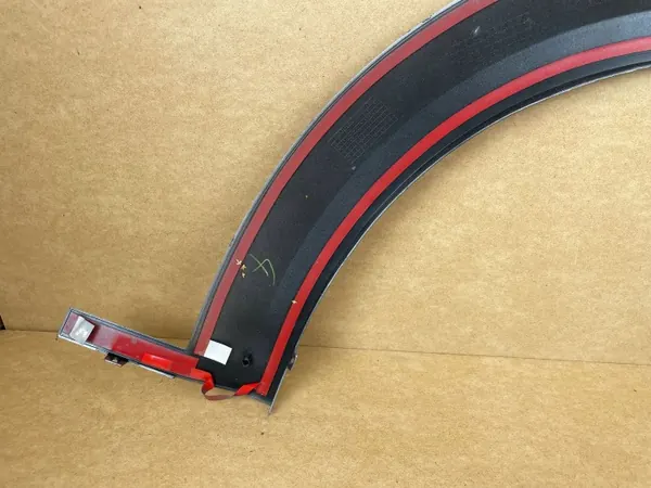 OEM WEWEEW 8W9853717 Fram Vänster Stänkskärm Audi A4 image 5