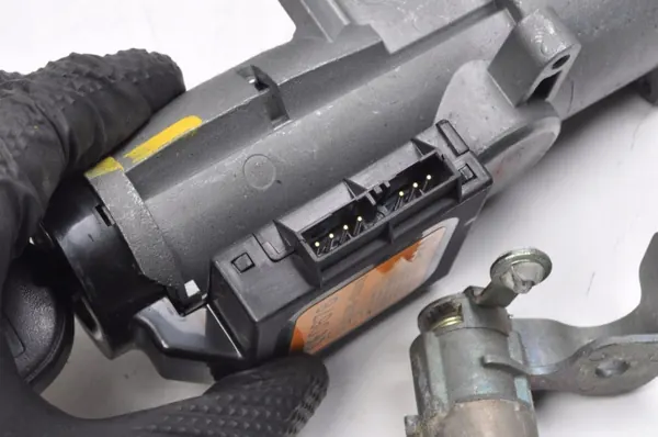 Juego de llaves de encendido Chevrolet Spark M300 OEM 3F13A AA VQQ-IM860 image 4