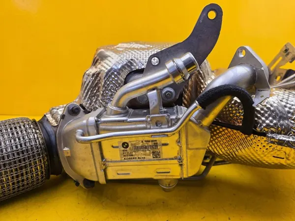 BMW OEM 8477081 DPF Katalysator - Begagnad image 6