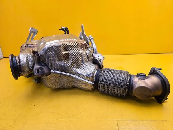 BMW OEM 8477081 DPF Katalysator - Begagnad image 7