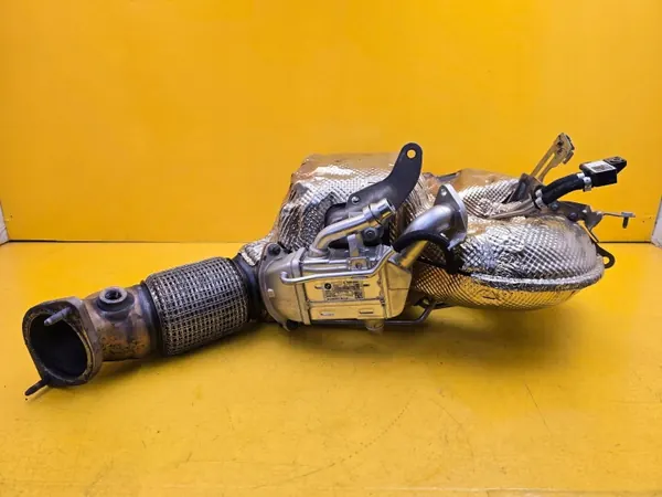 BMW OEM 8477081 DPF Katalysator - Begagnad image 8