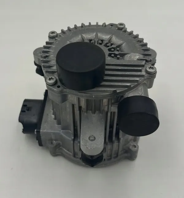 Toissijainen ilmapumppu OEM 04E959253K VW Audi:lle image 2