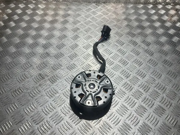 Kühlgebläsemotor Kia Sportage V 1.6 T-GDI OEM 313723250E image 1
