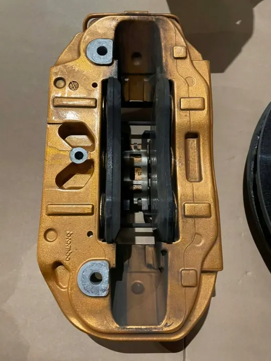 Mercedes AMG GT Keraaminen Jarrukit OEM A2314211512 image 10