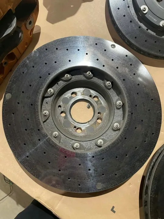 Mercedes AMG GT Keraaminen Jarrukit OEM A2314211512 image 6