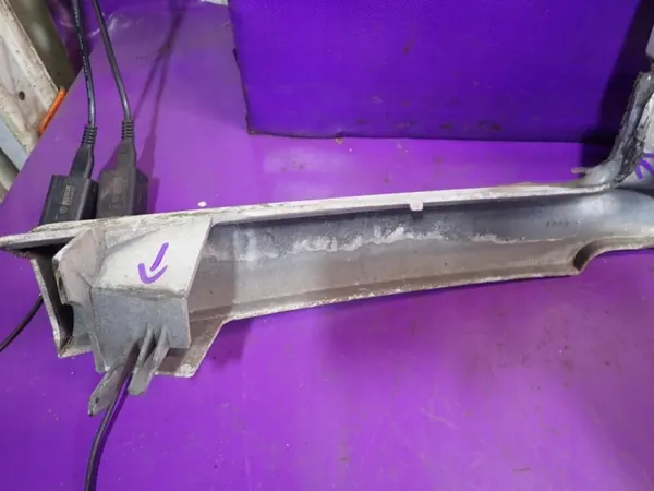 Emblème de calandre Renault Master II OEM Zawada-382177- image 8