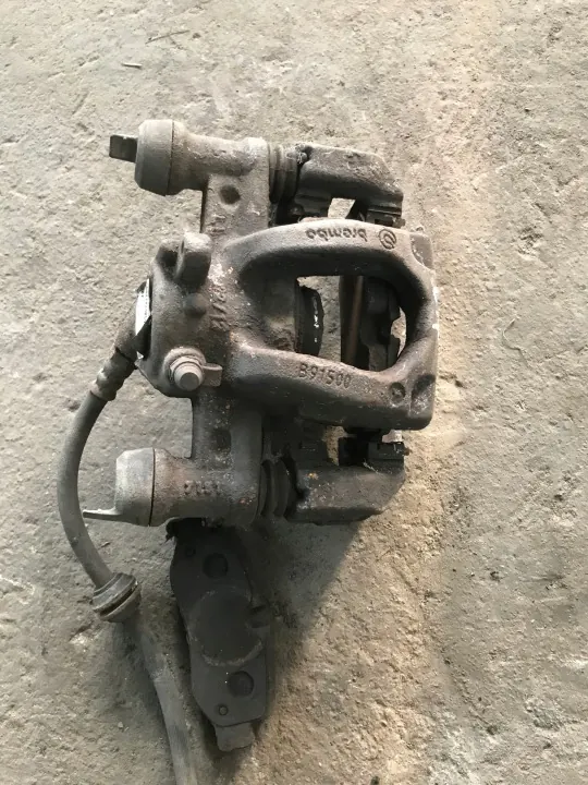Bromsok vänster bak OEM Mercedes Vito W447 image 4